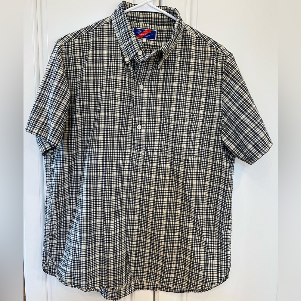Original Best Made Co short sleeve popover shirt, navy & cream. Men’s large.